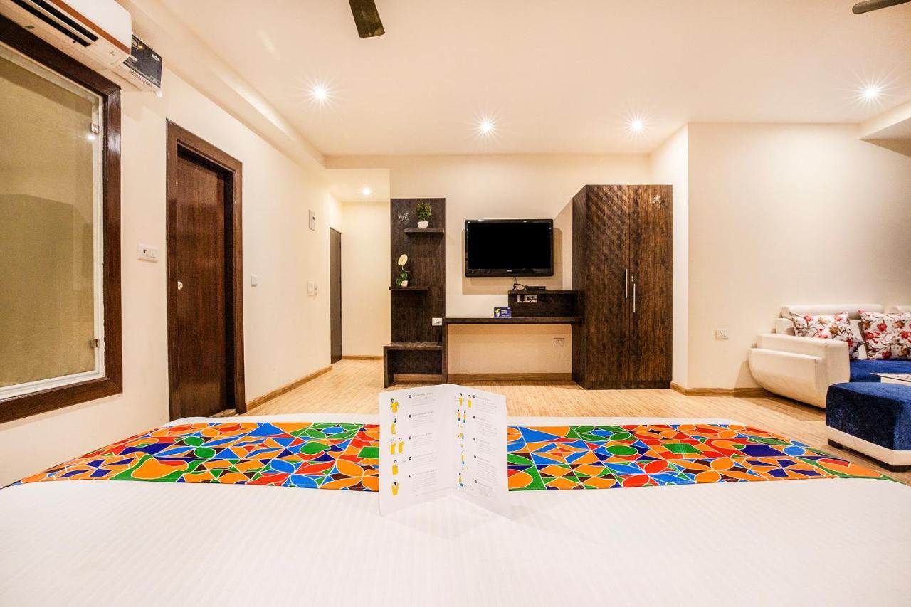 Fabhotel Shoba Estate Delhi Airport 뉴델리 외부 사진